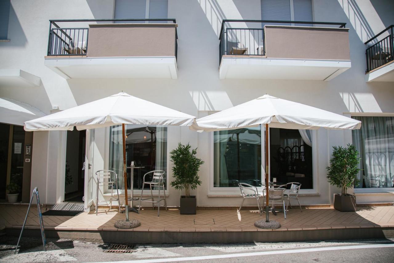 Hotel Laura Cavallino-Treporti Eksteriør bilde